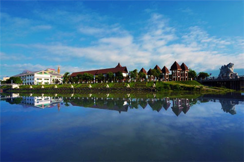 帮闺蜜开奶茶店合适吗